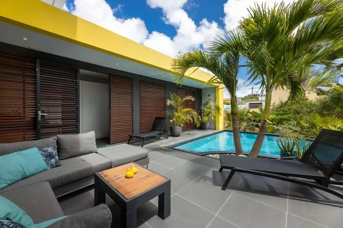 ヴィラ Tropical Paradise At Jan Thiel With Private Pool キュラソー