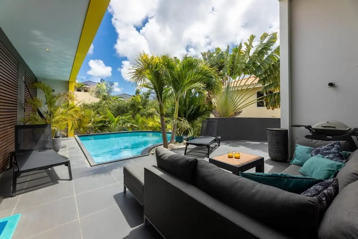 ヴィラ Tropical Paradise At Jan Thiel With Private Pool キュラソー